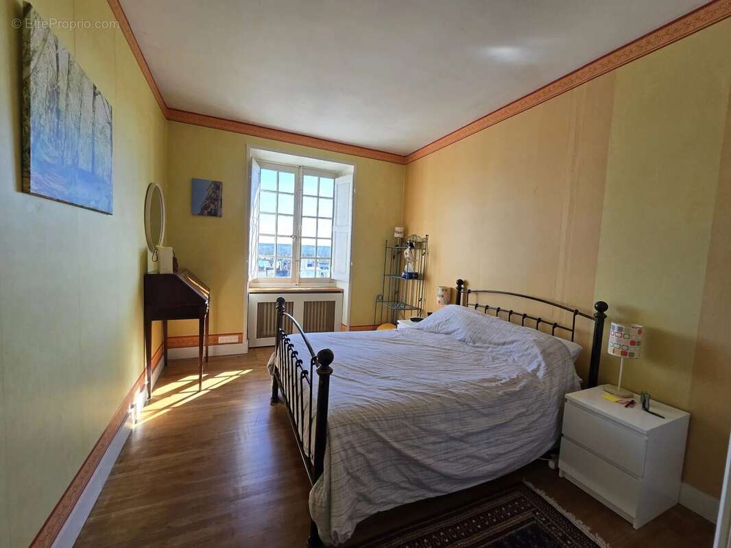 Appartement à CHINON