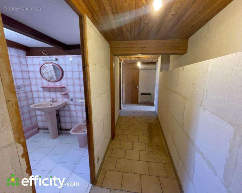 Maison 163 m² à Sablons  - photo 13