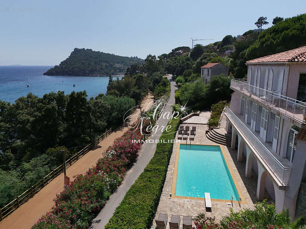 Appartement à RAYOL-CANADEL-SUR-MER