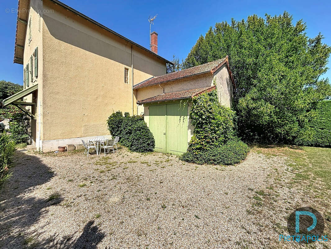 Maison à VONNAS