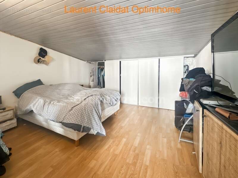 Saint-quentin – immeuble de rapport env.191 m² – 3 lots – garage – rentabilité attractive - photo 16