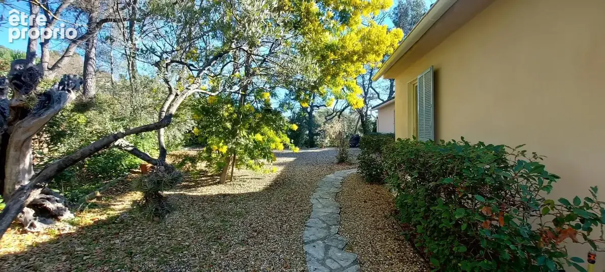Bastide dominante - 209m2 - draguignan - photo 27