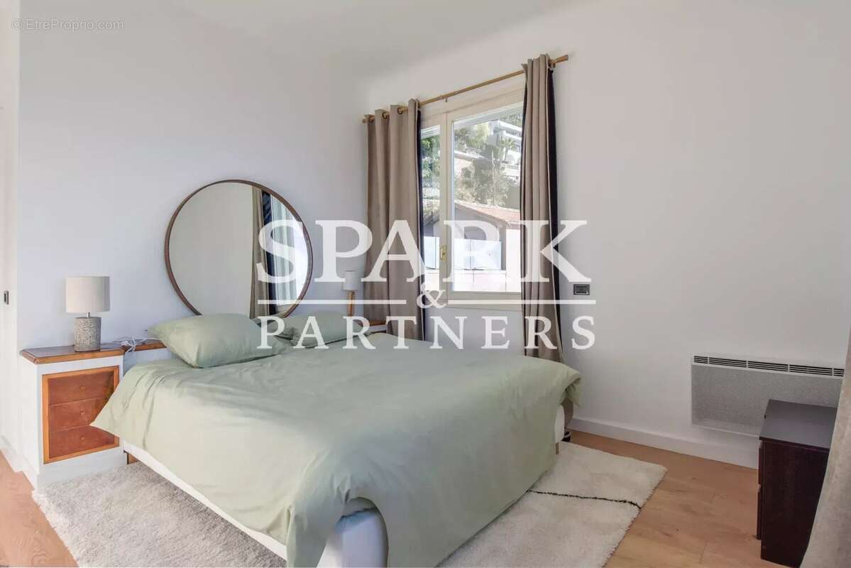 Appartement à CAP-D'AIL