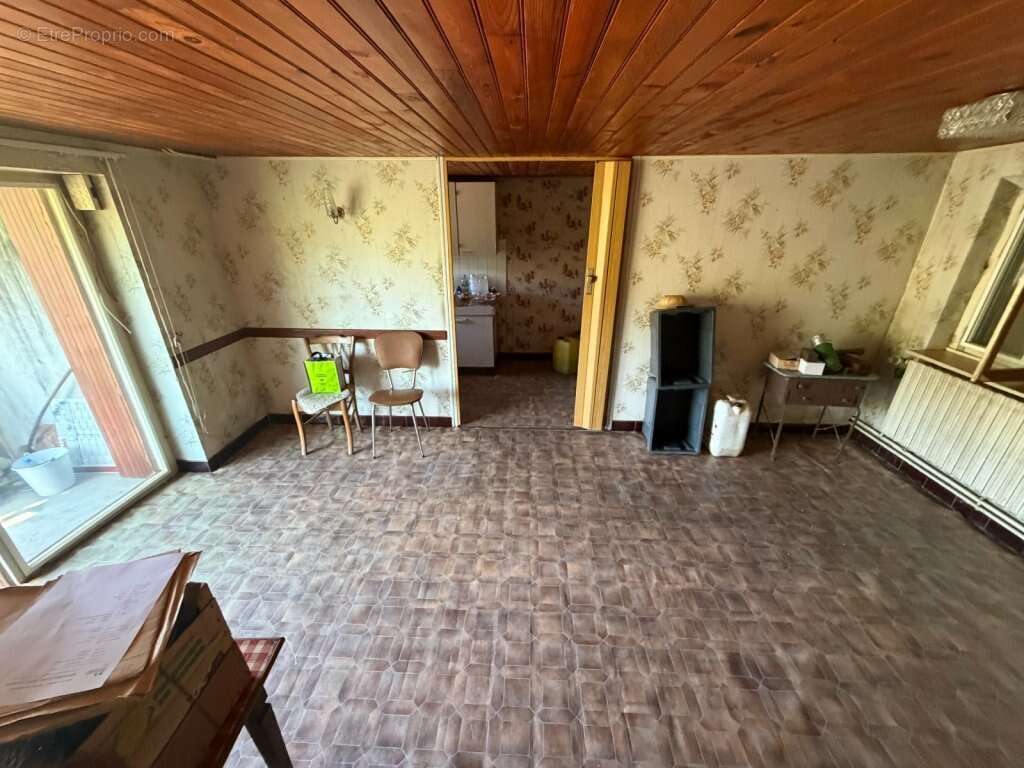 Maison 80 m2 saint-symphorien de marmagne - photo 4