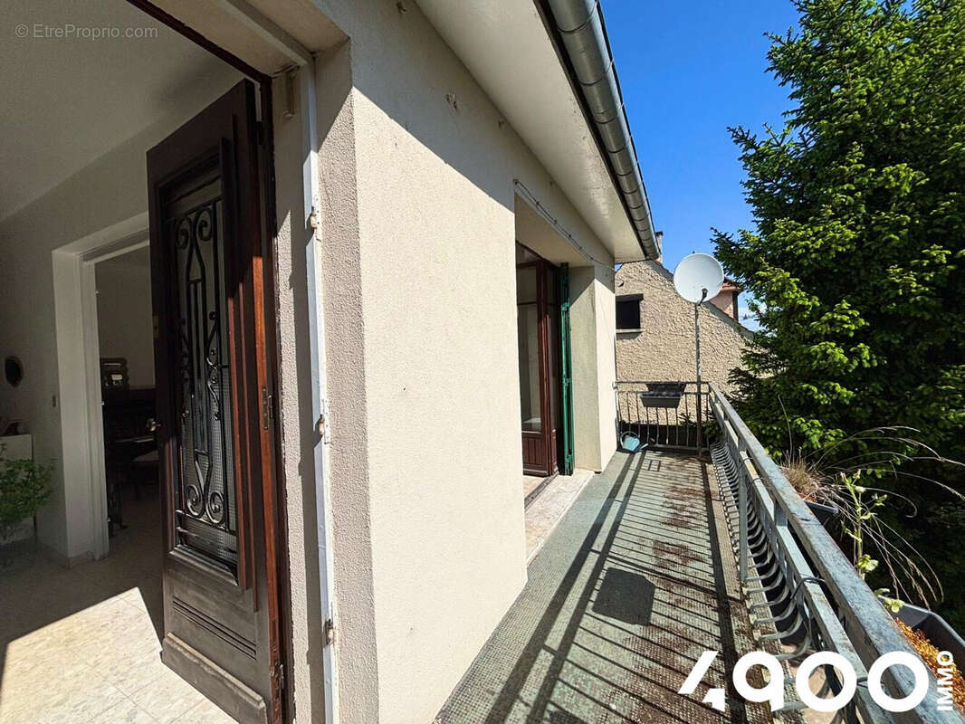 Maison à RIS-ORANGIS