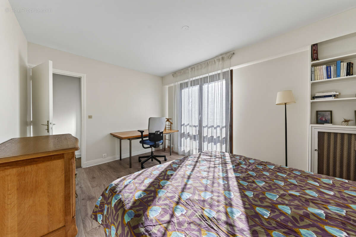 Appartement à FONTENAY-SOUS-BOIS