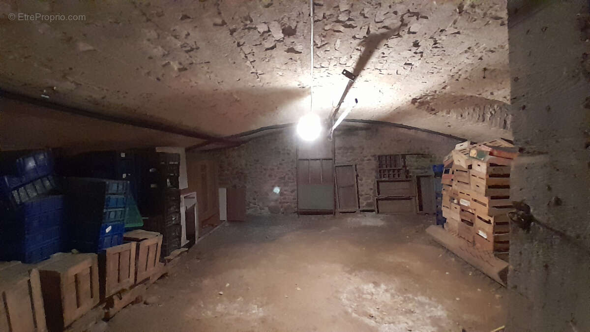 *** SOUS OFFRE ***  ENSEMBLE IMMOBILIER Maison dauphinoise de 179 m2 avec de nombreuses dépendances - photo 16