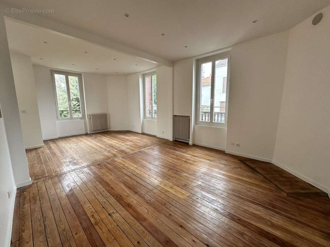 Maison à CHOISY-LE-ROI