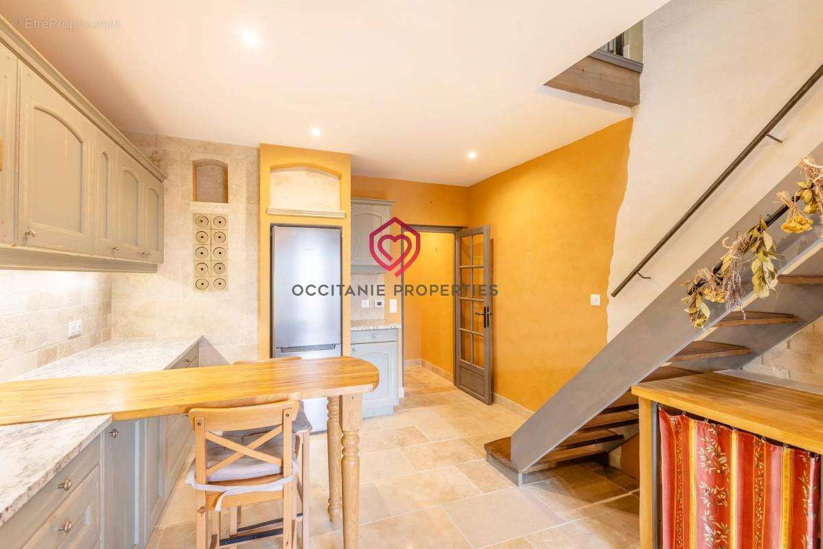 Maison en pierres rénovée avec terrasse - photo 6