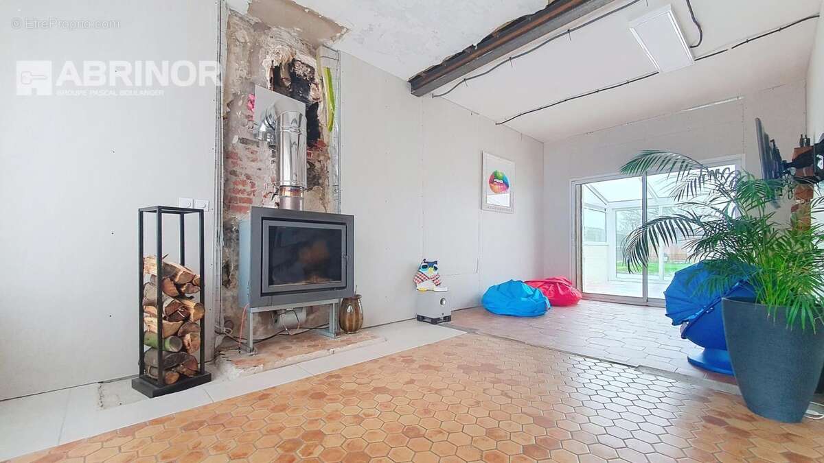 Maison à MOUCHIN