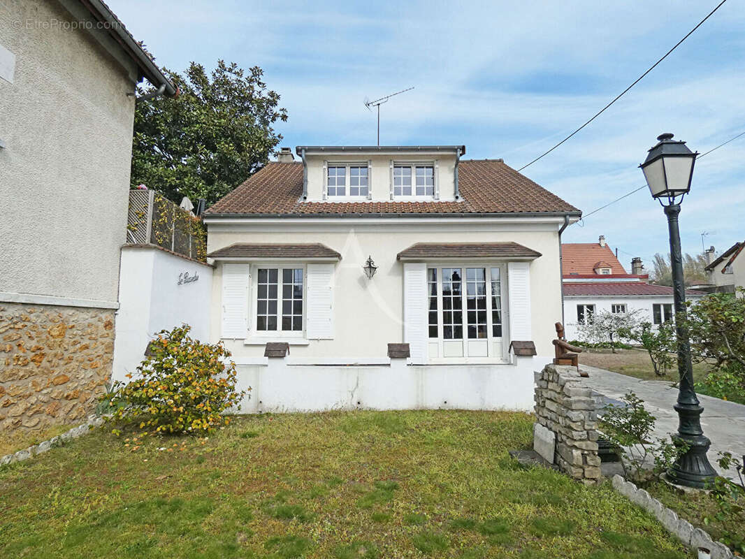 Maison à GAGNY