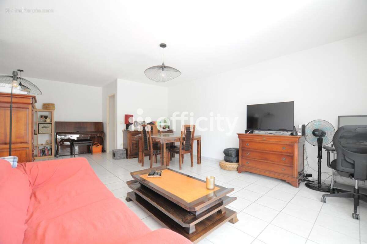 Appartement à FEYZIN
