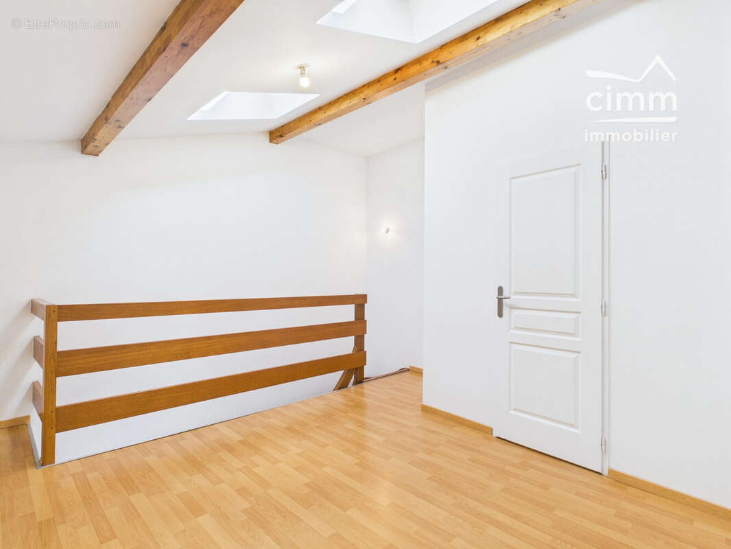 Appartement à TULLINS