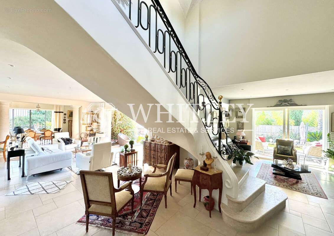 Maison à SAINT-RAPHAEL