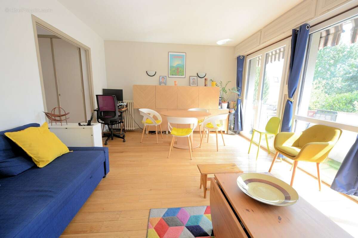 Appartement 68 m² à Saint-Maur-Des-Fosses  - photo 5