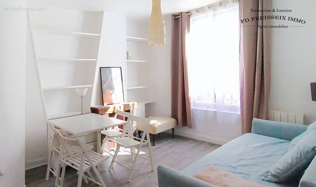 Appartement à PARIS-6E