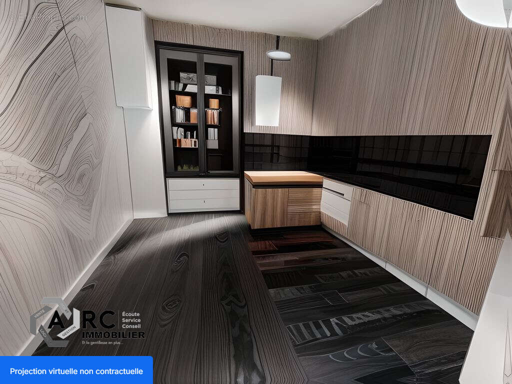 Maison à LA CHAPELLE-SAINT-MESMIN