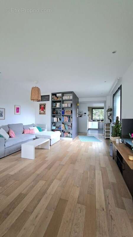 Maison à LE PLESSIS-ROBINSON