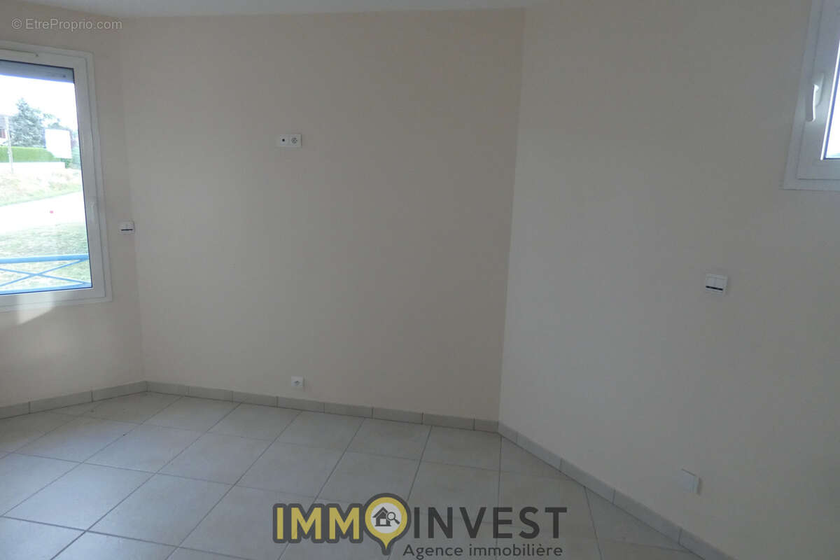 Autre à VERNEUIL-SUR-VIENNE