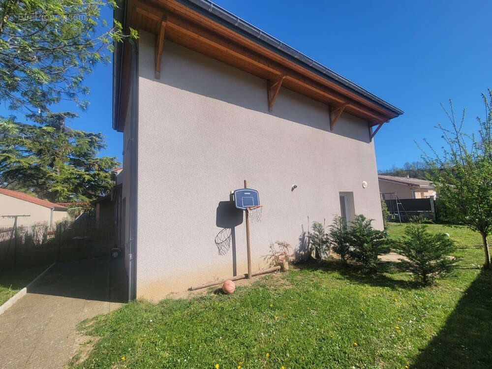 Maison à SAINT-SORLIN-EN-VALLOIRE