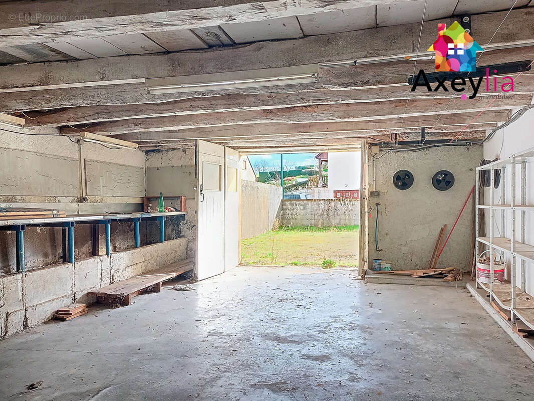 Maison à RIGNY-SUR-ARROUX