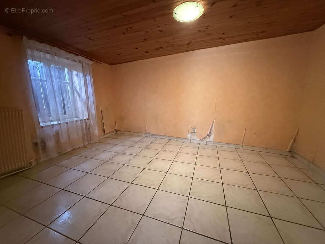 Maison à LES FORGES