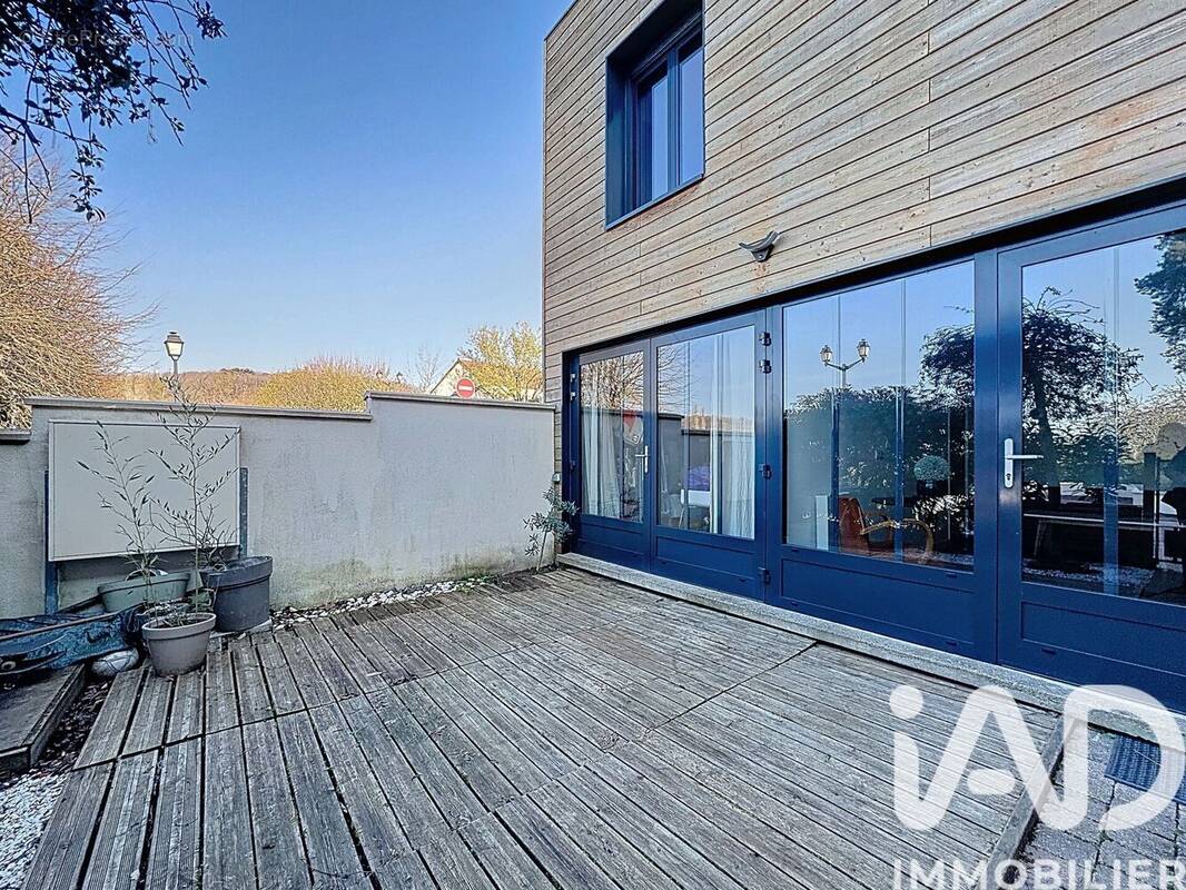 Photo 1 - Maison à MORAINVILLIERS