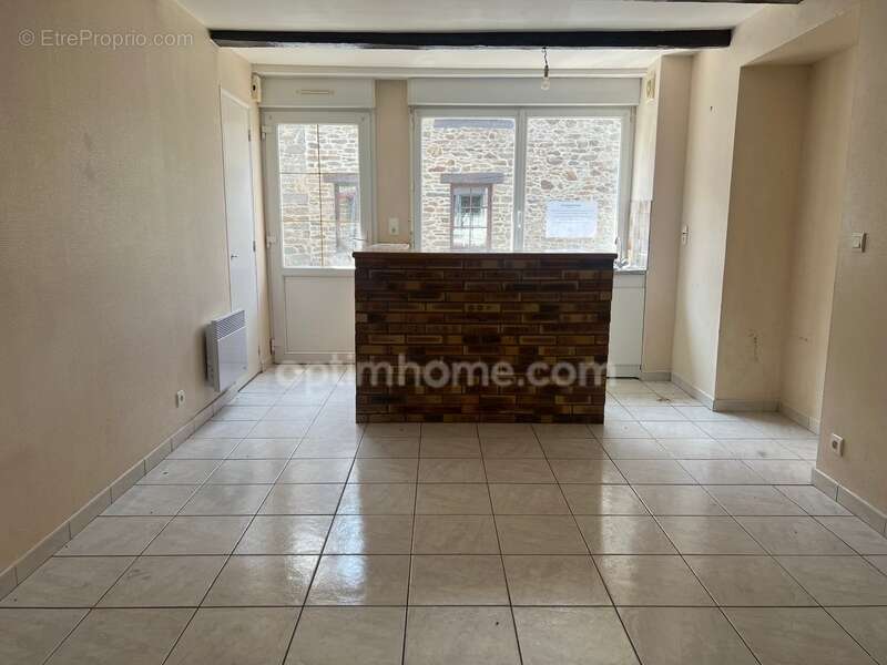 Maison à PLOUER-SUR-RANCE