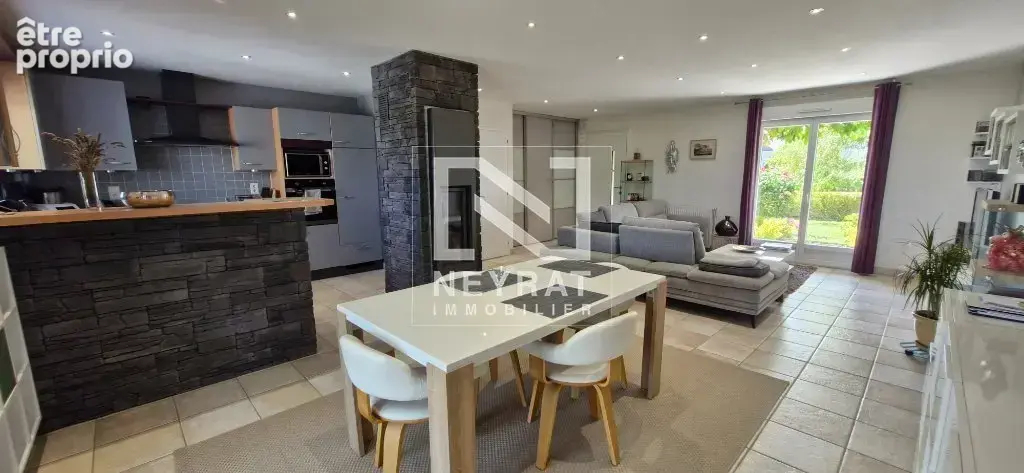 Maison familiale 4 chambres à IZEURE - photo 3