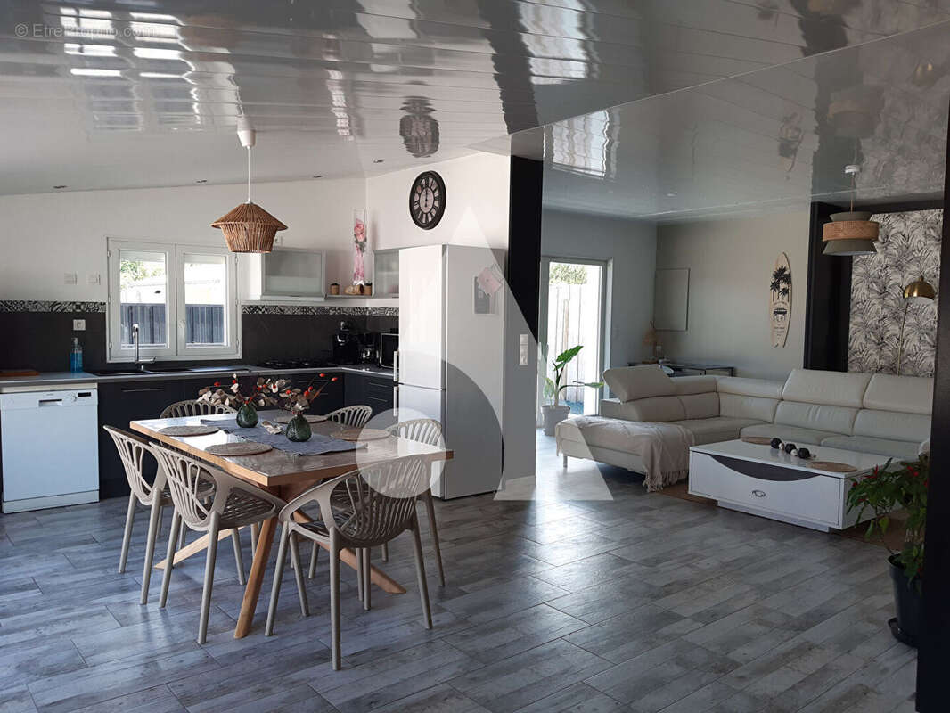 Maison à LA TREMBLADE