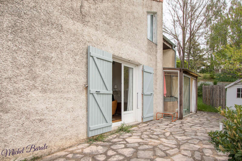 Maison à CHAPONNAY