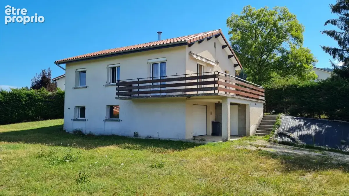 Maison à RIOTORD