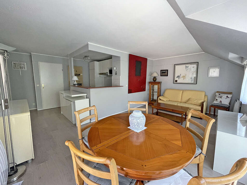 Appartement à TAVERNY