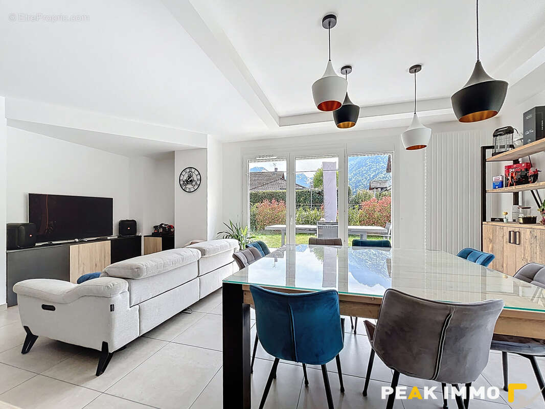 Appartement à DOUSSARD