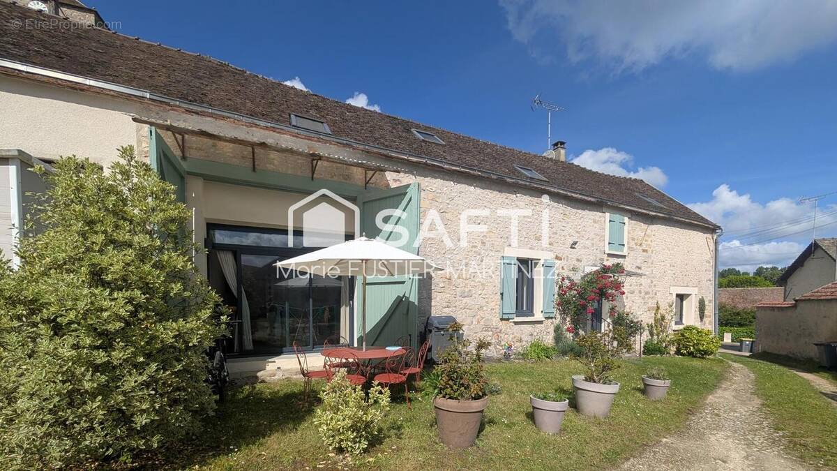 Photo 1 - Maison à MORET-SUR-LOING