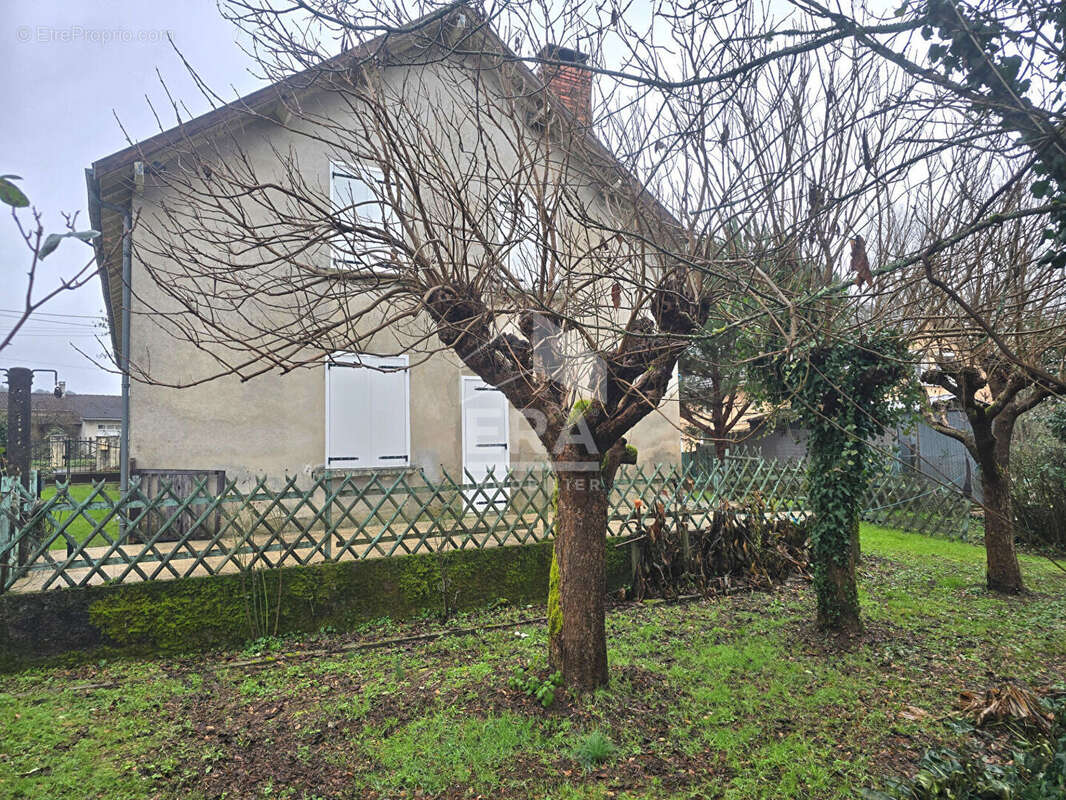Maison à SAINT-LAURENT-DES-HOMMES
