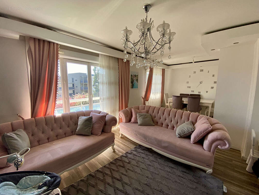 Appartement à VAULX-EN-VELIN