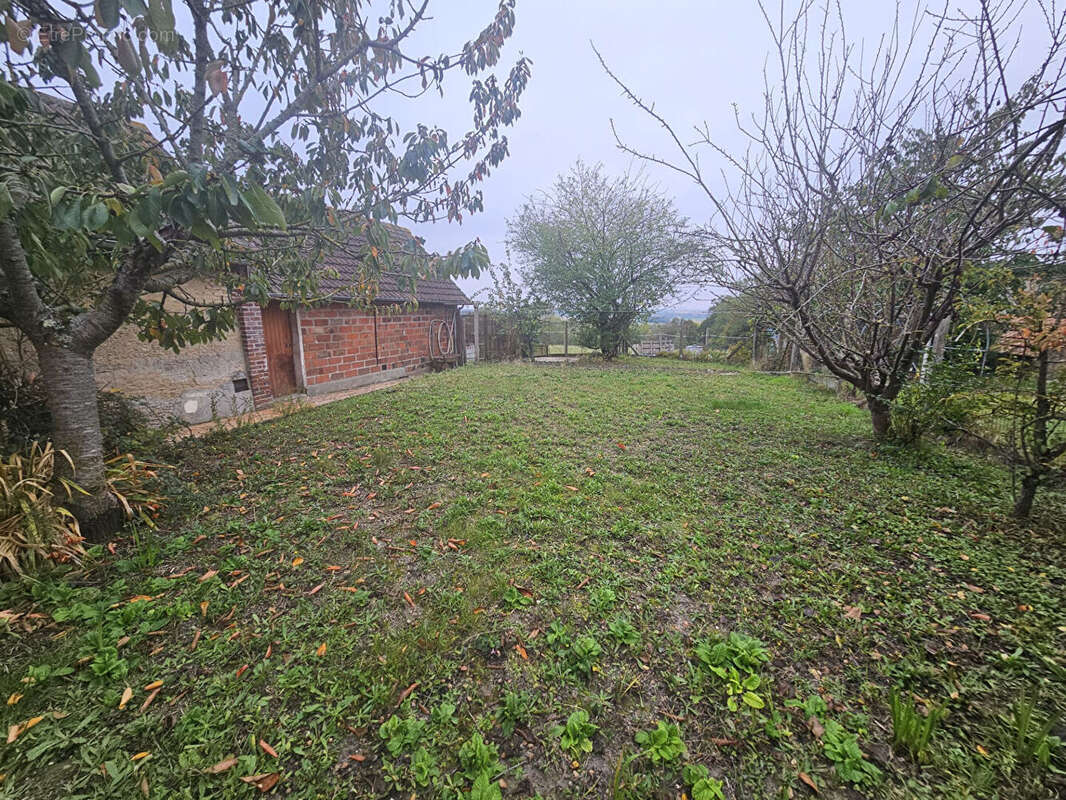 Maison à AMFREVILLE