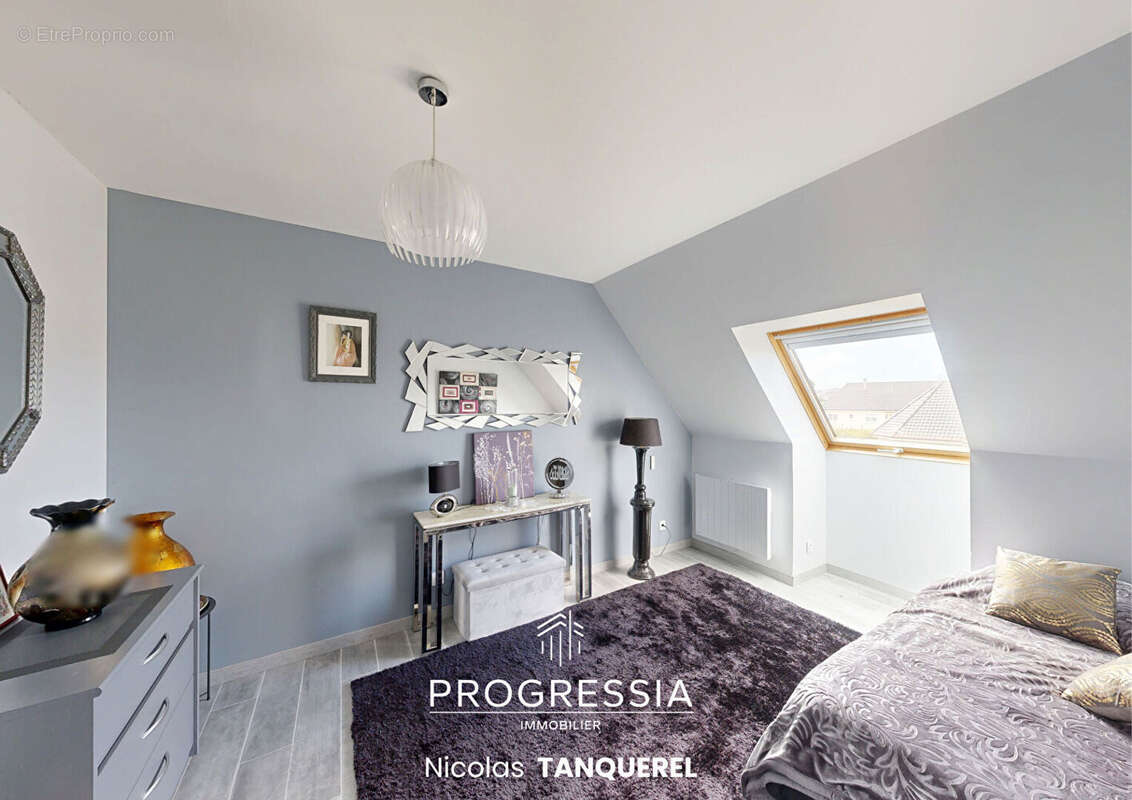 CAUVILLE-SUR-MER - Pavillon familial de 152 m²  avec Jardin, terrasse et Garage - photo 5