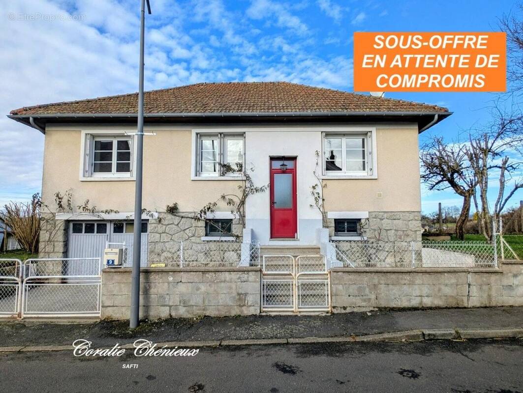 Photo 1 - Maison à CHAMPAGNAC