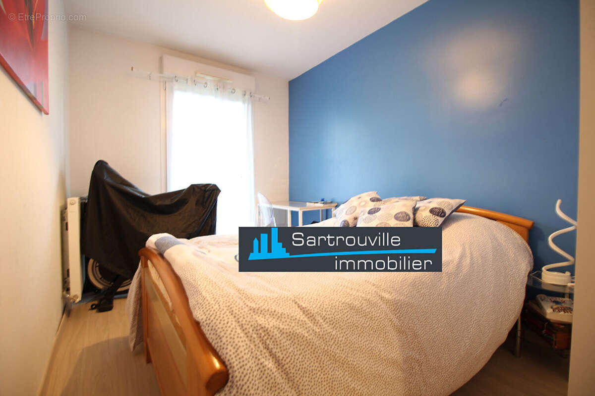 Appartement à SARTROUVILLE