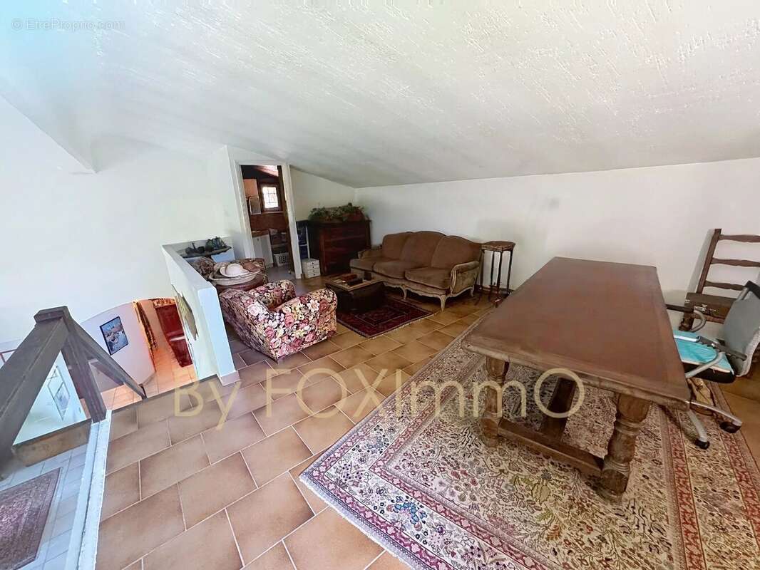 Maison à MOUGINS