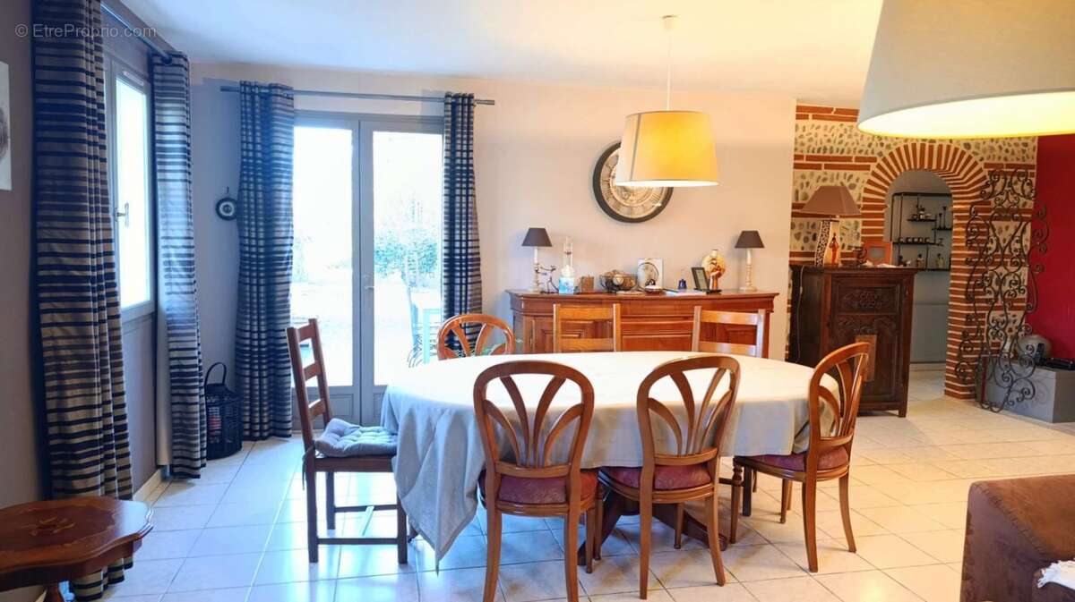 Maison à FONTENILLES