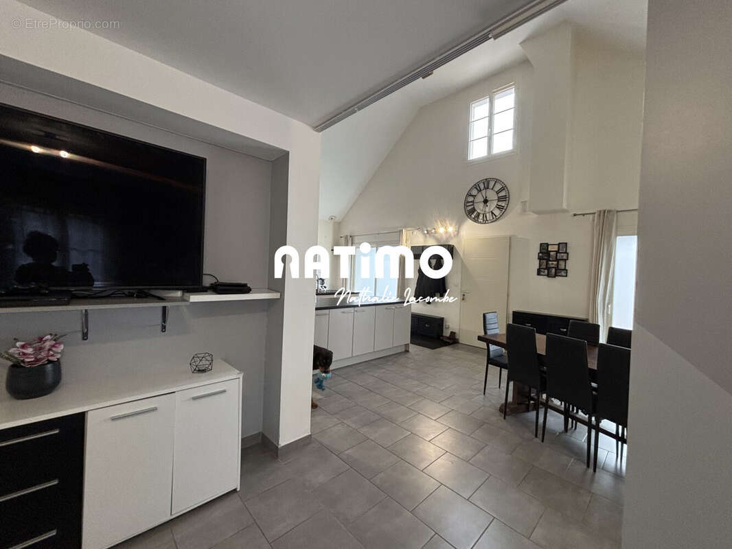 Maison à GISSEY-SOUS-FLAVIGNY