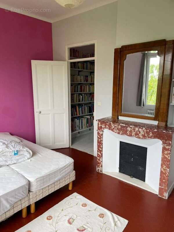 Maison à LES ANGLES