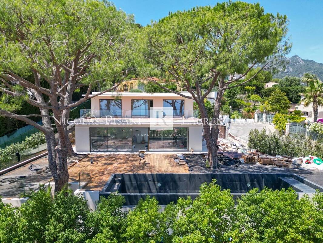 Maison à ROQUEBRUNE-CAP-MARTIN