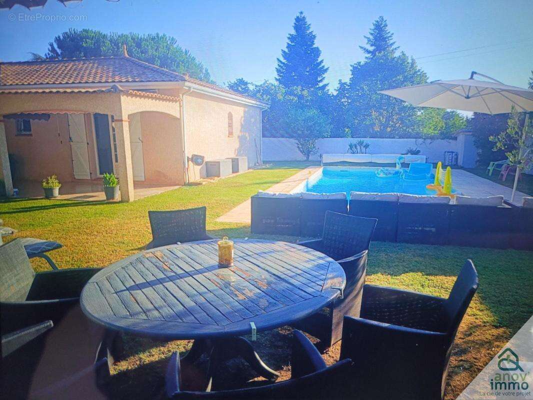 Maison à LABARTHE-SUR-LEZE