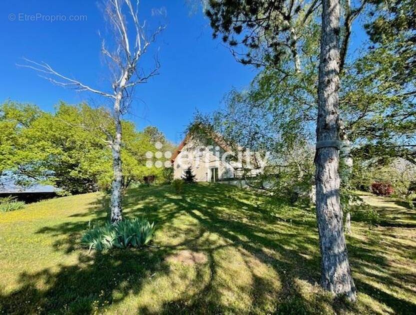 Maison à SAINT-MAURICE-L'EXIL