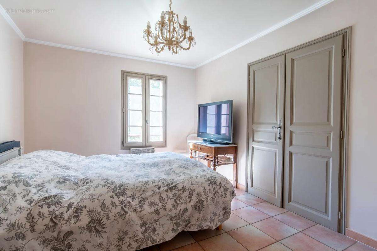 Maison à PLAN-D'AUPS-SAINTE-BAUME