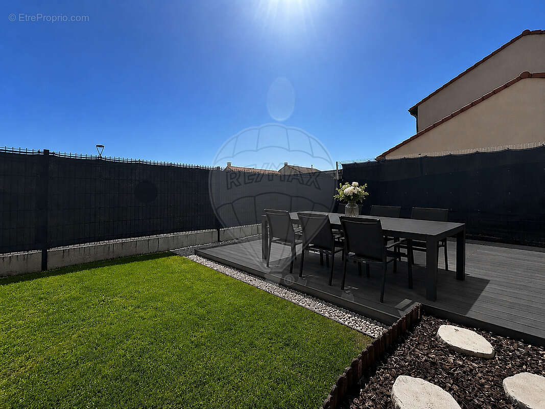 Appartement à AMNEVILLE